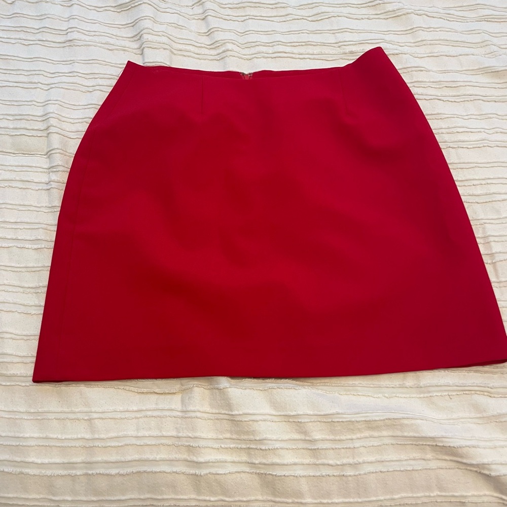 Beecher Brook Petites. Vintage Red Women's Skirt. Size 10. EUC